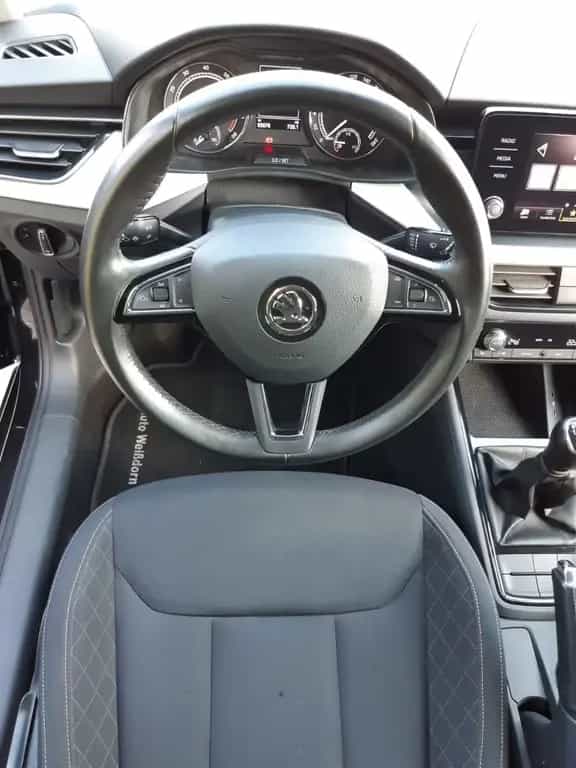 Skoda Kamiq Ambition OPF 1,0 TSI 12/2019-photo-5