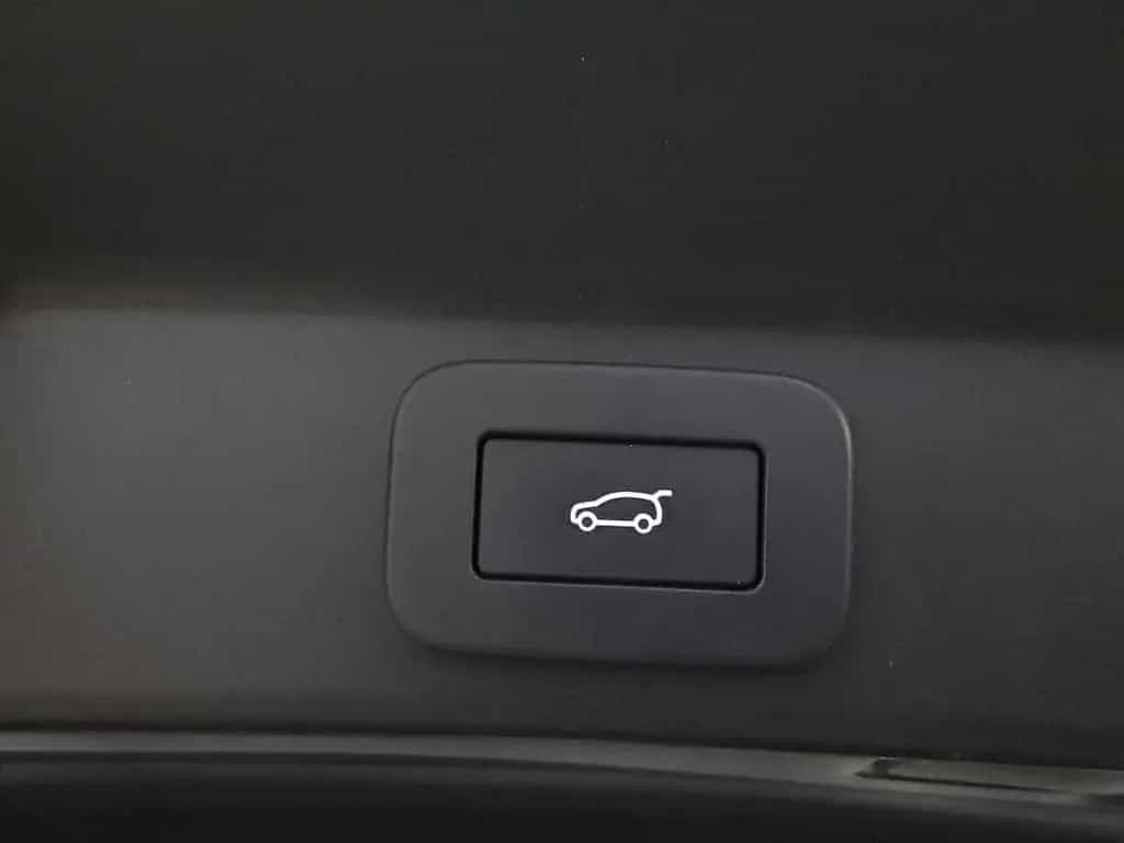 Jaguar F-Pace D200 AWD SE Navi AHK Leder Sthzg 12/2022-photo-16