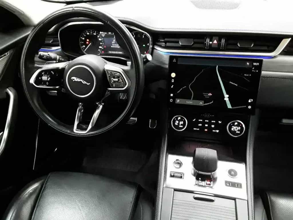 Jaguar F-Pace D200 AWD SE Navi AHK Leder Sthzg 12/2022-photo-4