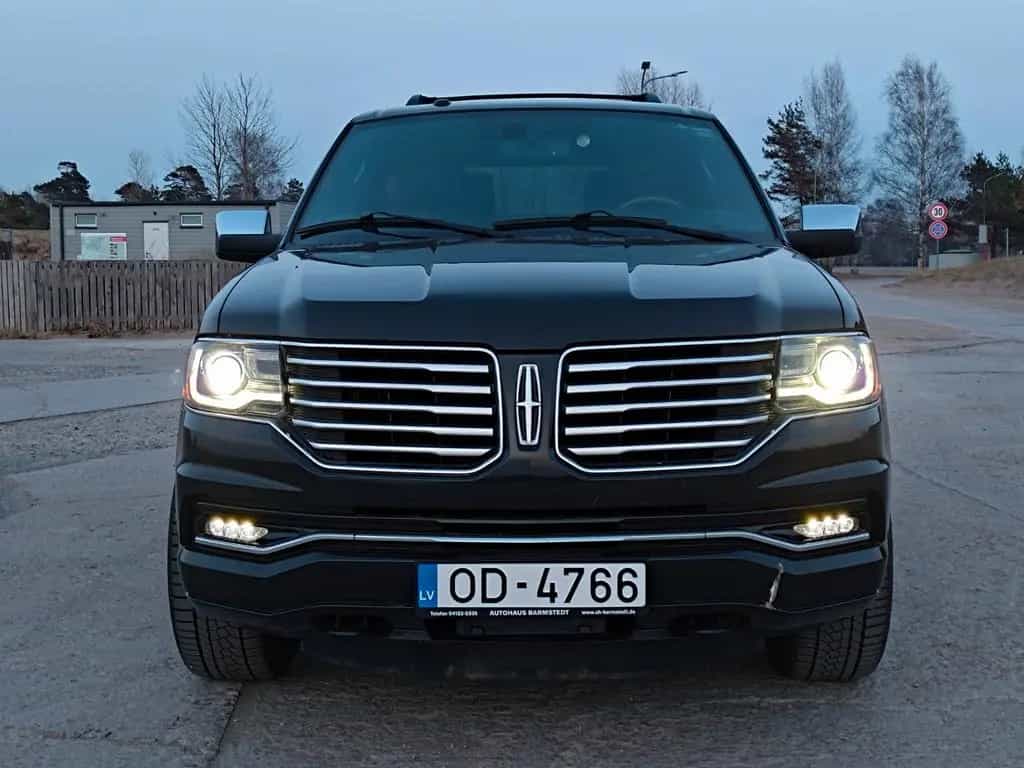 Lincoln Navigator 01/2015-photo-1