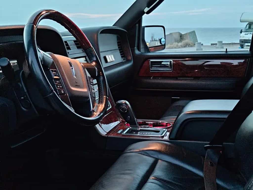 Lincoln Navigator 01/2015-photo-10