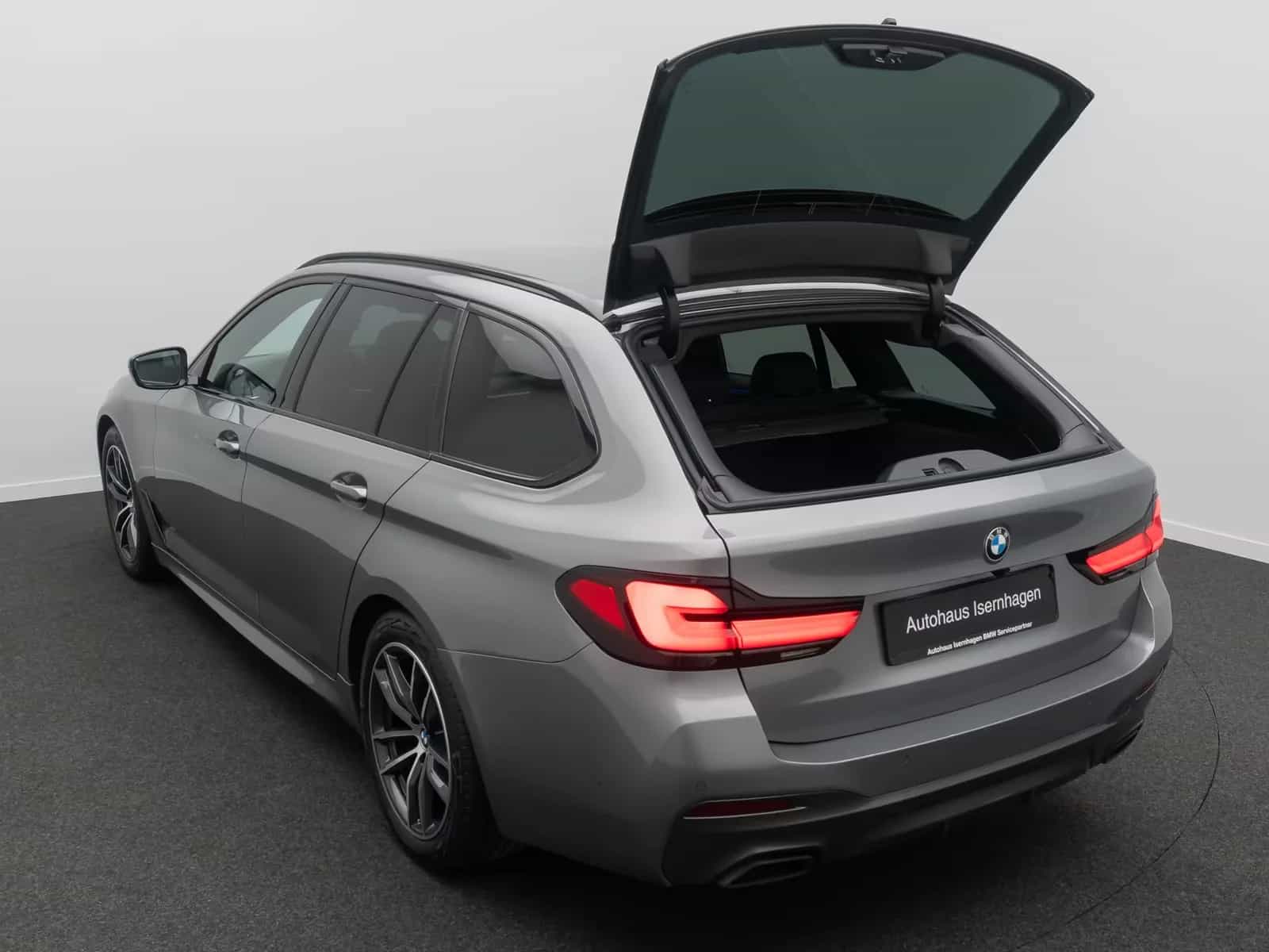 BMW 5 Series 530 d M Sport Laser*Pano*HUD*ACC*360*HiFi*Drive+ 01/2023-photo-12