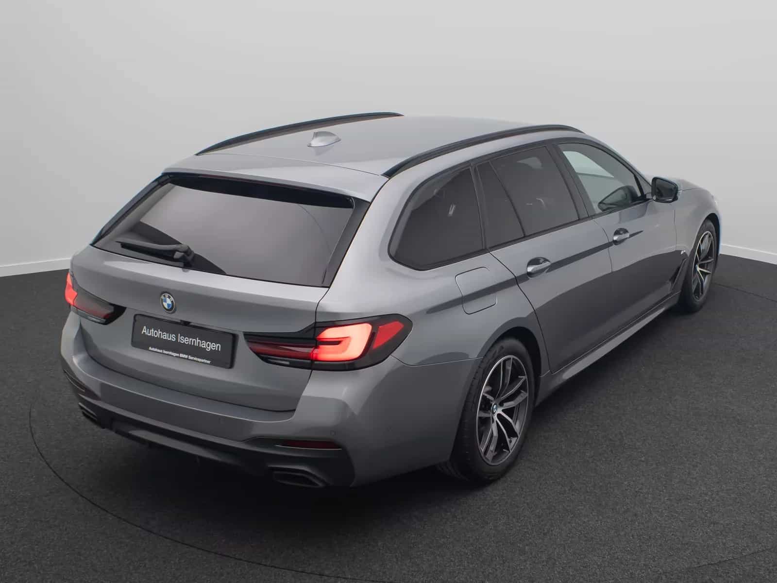 BMW 5 Series 530 d M Sport Laser*Pano*HUD*ACC*360*HiFi*Drive+ 01/2023-photo-6