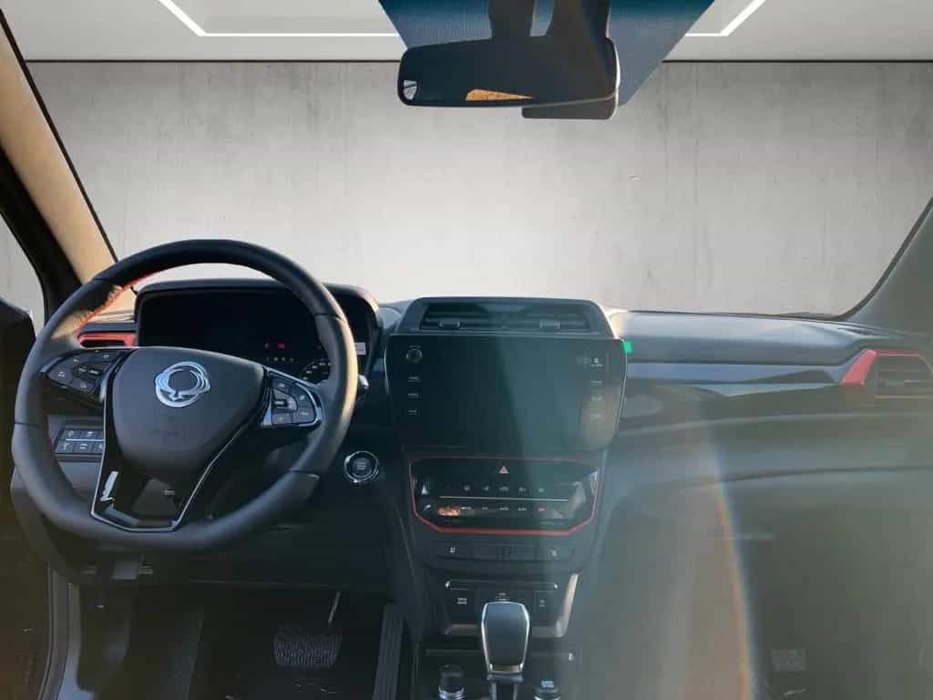 KGM Tivoli 1.5 T-GDI 2WD null-photo-12