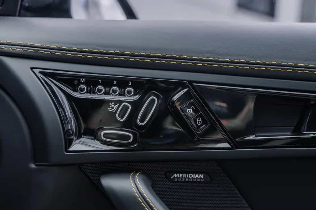Jaguar F-Type 3.0 L V6 400 SPORT Kompressor AWD Aut... 07/2018-photo-10