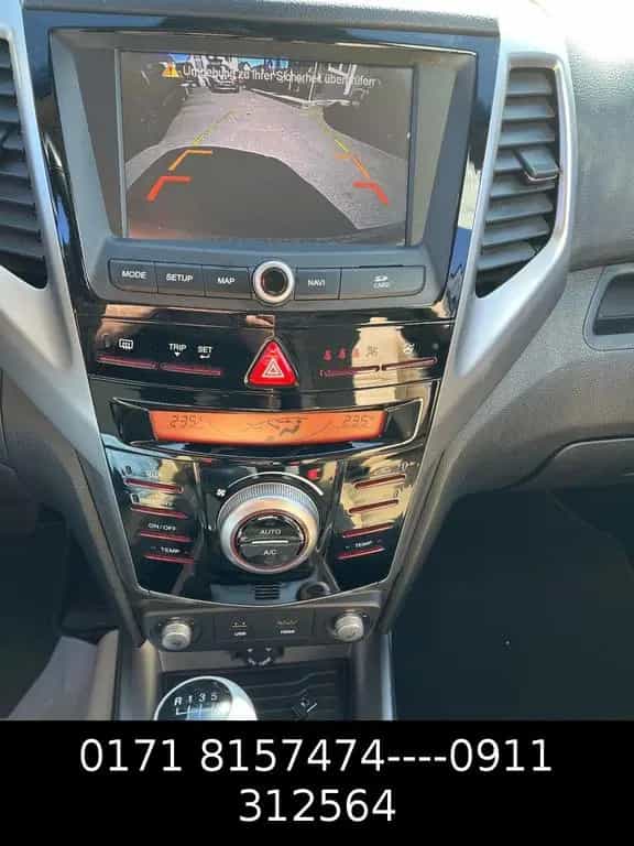 Ssangyong Tivoli 1.6 e-XDi 160 SAPPHIRE 2WD 09/2015-photo-5