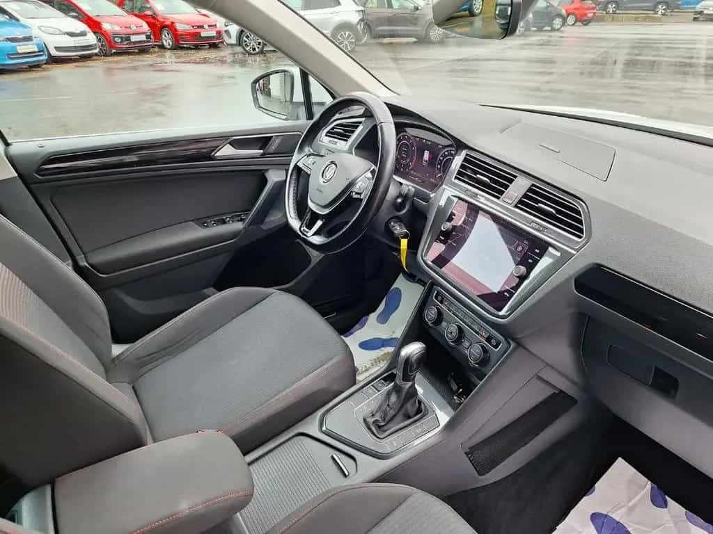 Volkswagen Tiguan SOUND 1.4 TSI DSG R-Line LED Navi 09/2017-photo-21