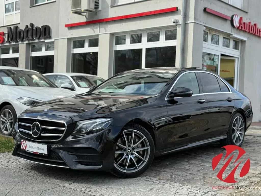 Mercedes-Benz E-Class 300 AMG Sportstyle Edition ACC PANO PARKLENK 3 05/2020-photo-1
