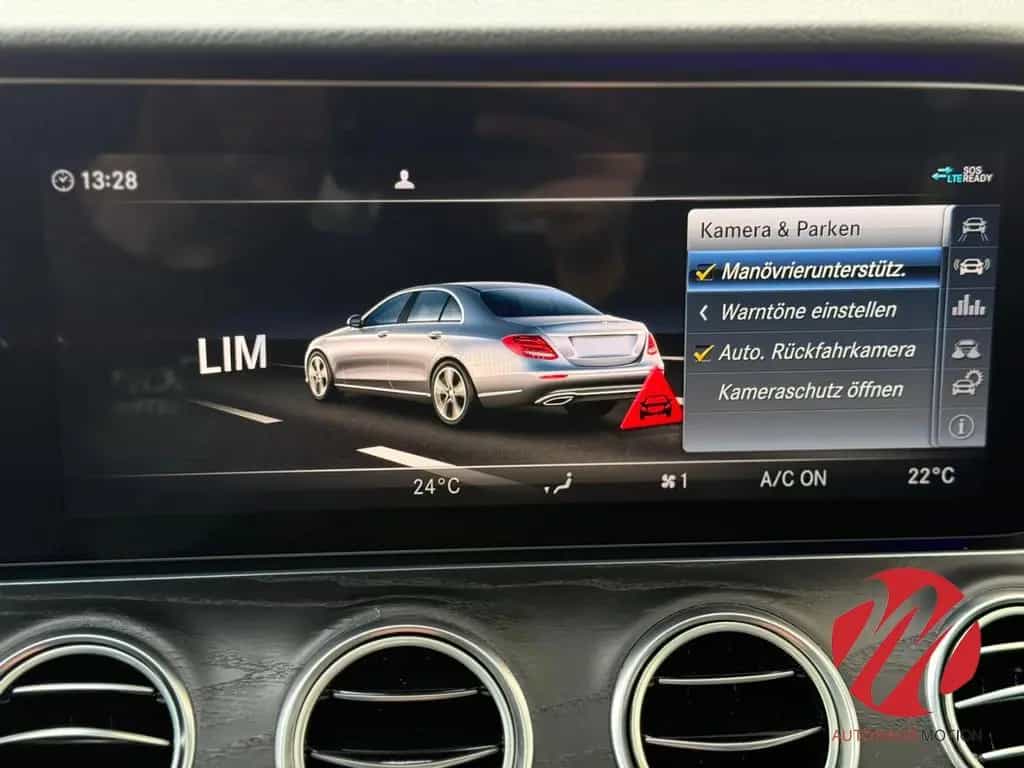 Mercedes-Benz E-Class 300 AMG Sportstyle Edition ACC PANO PARKLENK 3 05/2020-photo-33