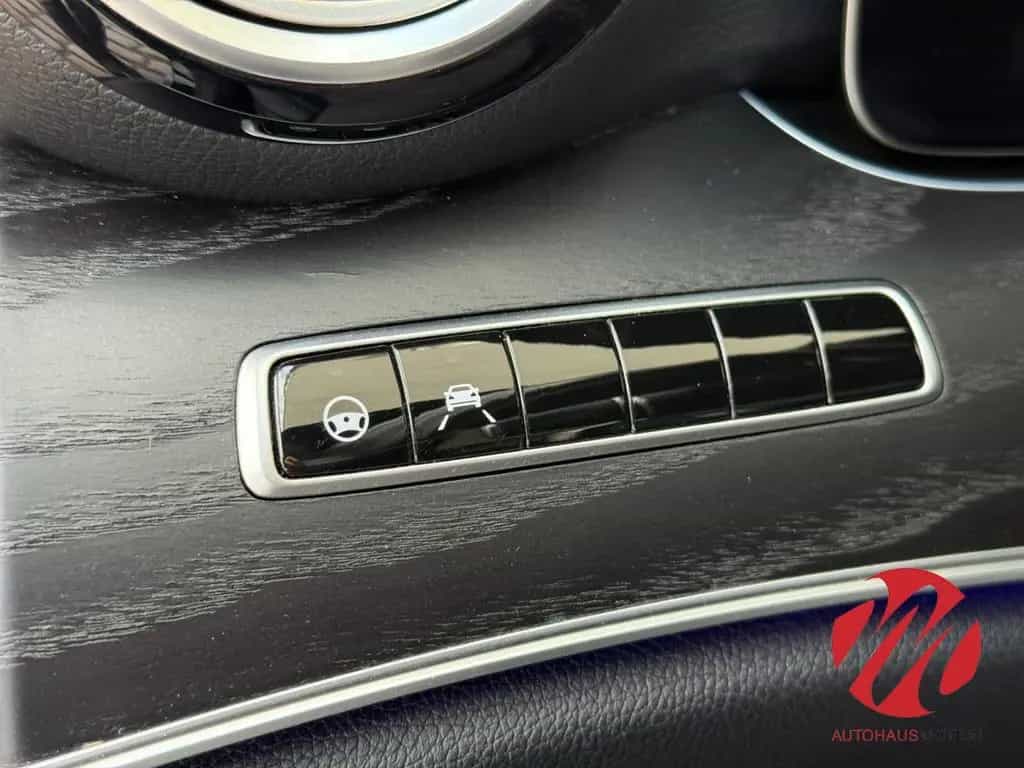 Mercedes-Benz E-Class 300 AMG Sportstyle Edition ACC PANO PARKLENK 3 05/2020-photo-38