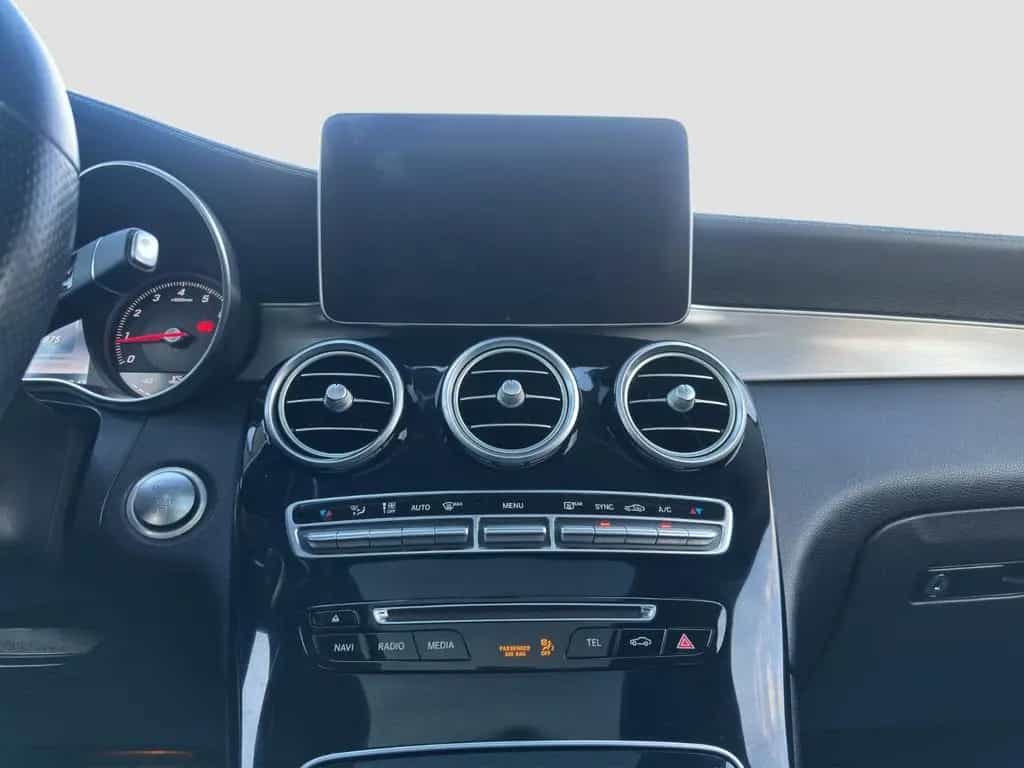 Mercedes-Benz GLC-Class 250 4Matic AMG/I.Hand/Burmester/Kamera/Pano. 09/2017-photo-11