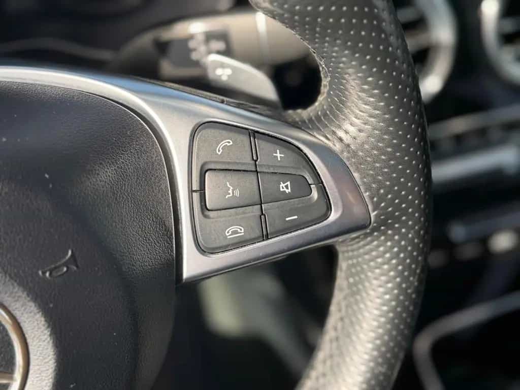 Mercedes-Benz GLC-Class 250 4Matic AMG/I.Hand/Burmester/Kamera/Pano. 09/2017-photo-17