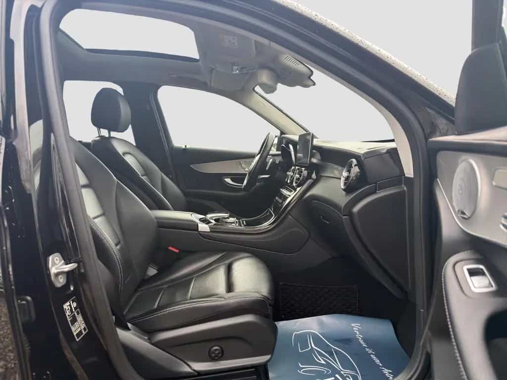 Mercedes-Benz GLC-Class 250 4Matic AMG/I.Hand/Burmester/Kamera/Pano. 09/2017-photo-23