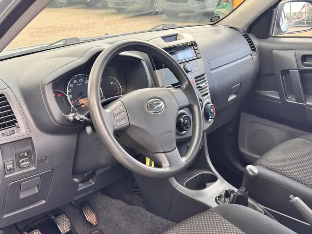Daihatsu Terios 1.5 77kW - 2.Hand - Klima - TÜV+ÖL NEU ! 09/2010-photo-14