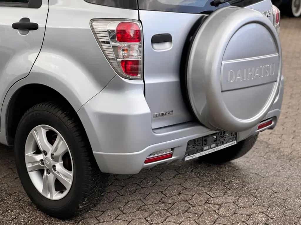 Daihatsu Terios 1.5 77kW - 2.Hand - Klima - TÜV+ÖL NEU ! 09/2010-photo-6