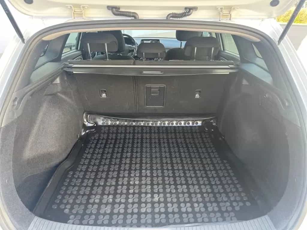 Hyundai i30 Kombi 1.4 T-GDI DCT Trend 05/2020-photo-5