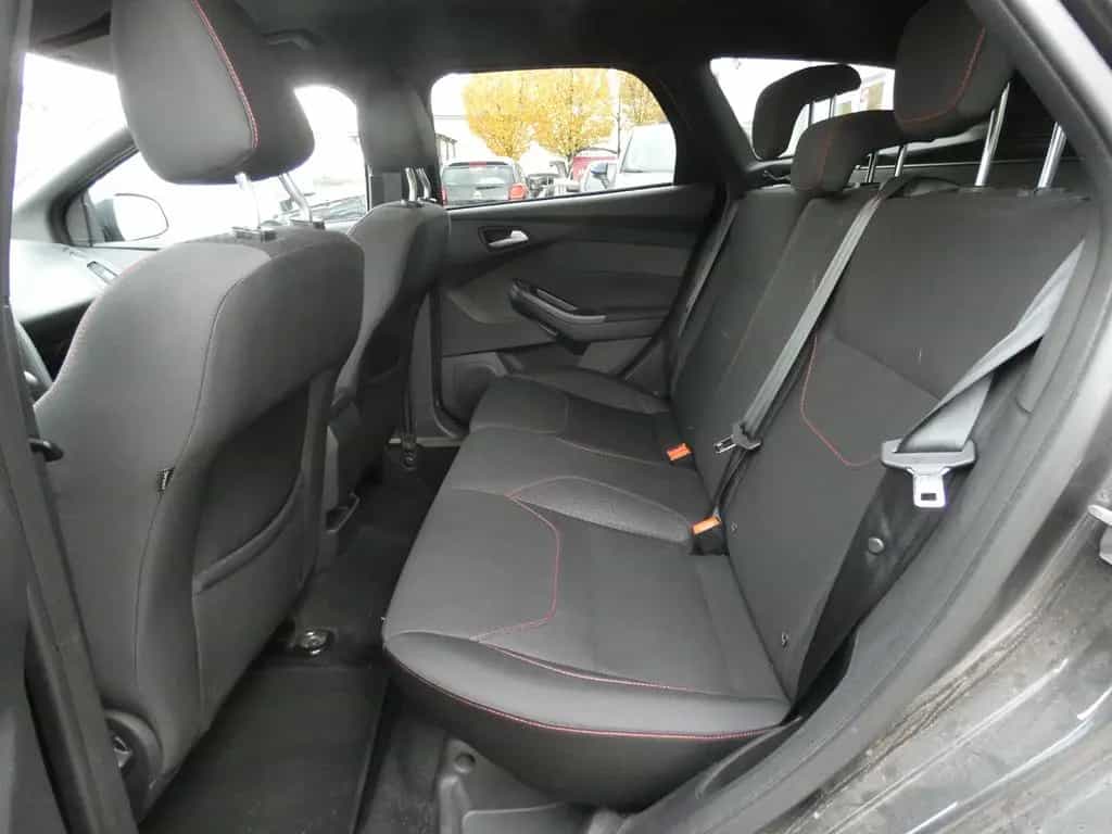 Ford Focus Turnier ST-Line 05/2018-photo-11