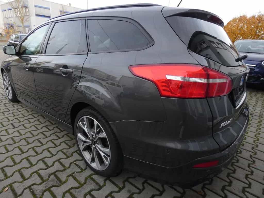 Ford Focus Turnier ST-Line 05/2018-photo-4