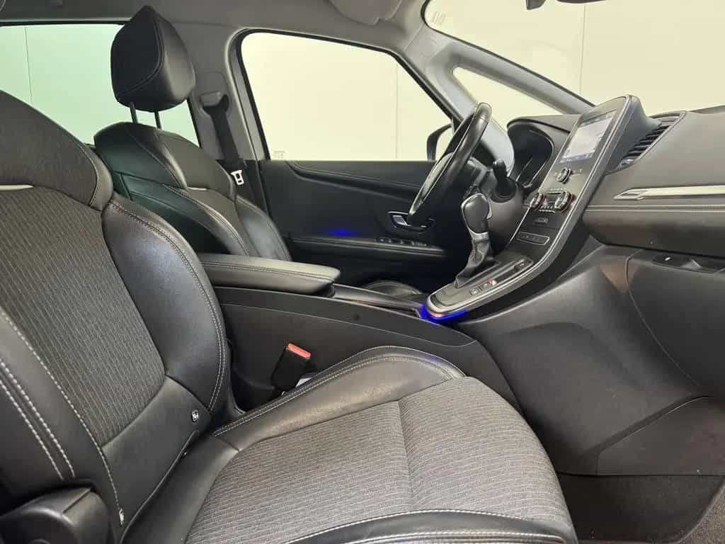 Renault Grand Scenic 1.3 TCe 7 PL  Autom. - Airco - GPS 07/2021-photo-1