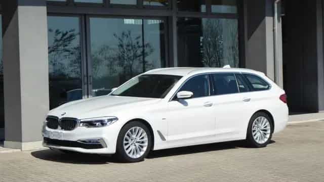 BMW 5 Series 520 d Touring Luxury Automatico 06/2017-photo-0