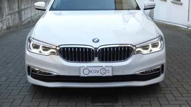 BMW 5 Series 520 d Touring Luxury Automatico 06/2017-photo-4