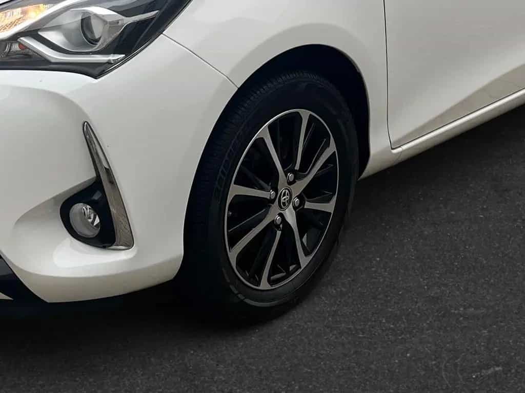 Toyota Yaris 1,5-Dual-VVT-iE Team Deutschland 05/2018-photo-8