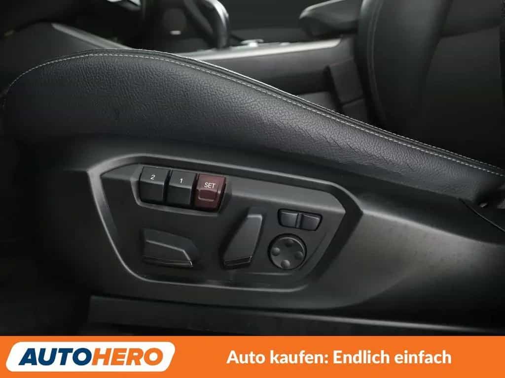 BMW X4 M40i Aut.*NAVI*LED*HUD*TEMPO*CAM*H&K*PDC*SHZ* 11/2017-photo-31