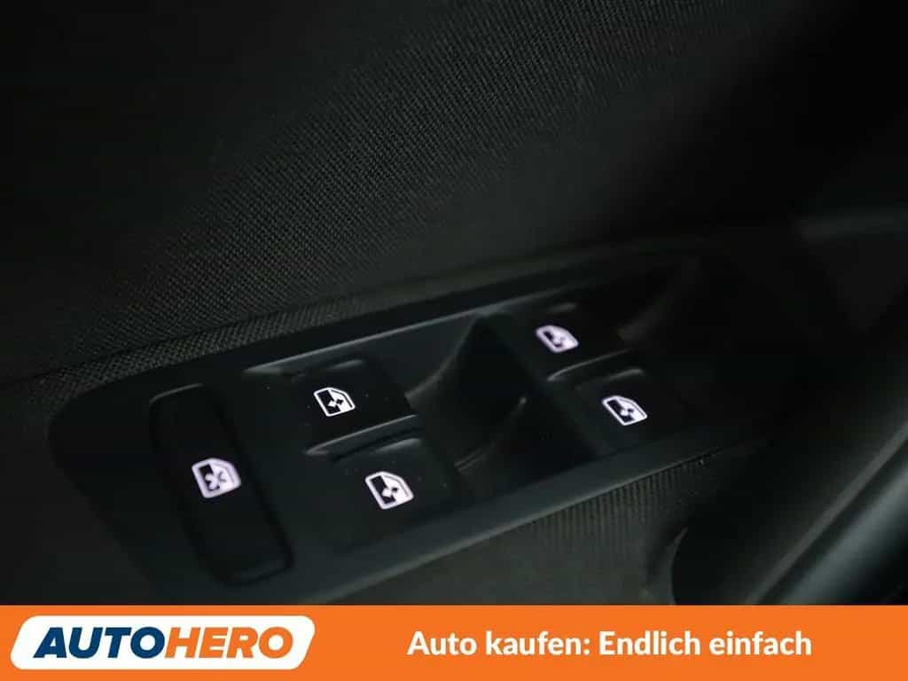 Volkswagen Golf VII 1.5 TSI ACT IQ.DRIVE Aut.*NAVI*ACC*PDC* 09/2019-photo-23