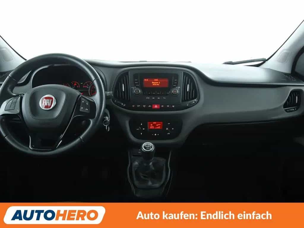Fiat Doblo 1.4 Turbo Lounge*PDC*SHZ*KLIMA*TEMPO* 08/2015-photo-11