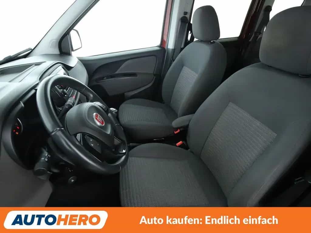 Fiat Doblo 1.4 Turbo Lounge*PDC*SHZ*KLIMA*TEMPO* 08/2015-photo-9