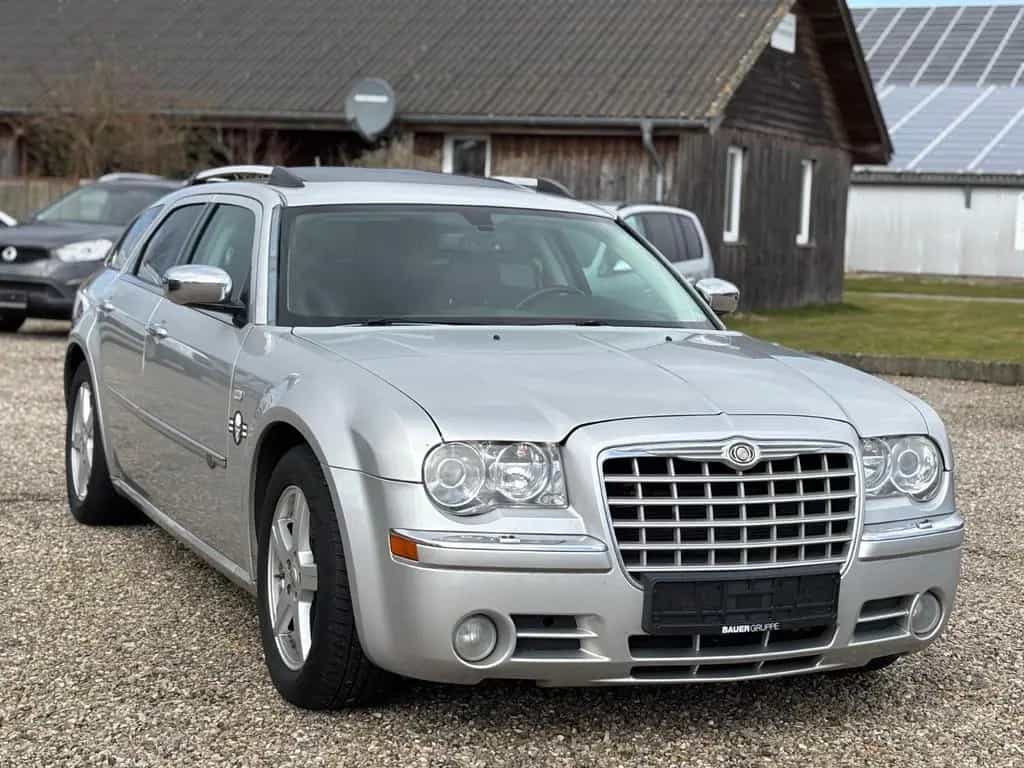 Chrysler 300C 3.0 CRD Touring BOSTON LEDER MEMO KAMERA SD 12/2009-photo-0