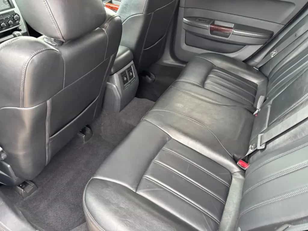 Chrysler 300C 3.0 CRD Touring BOSTON LEDER MEMO KAMERA SD 12/2009-photo-10