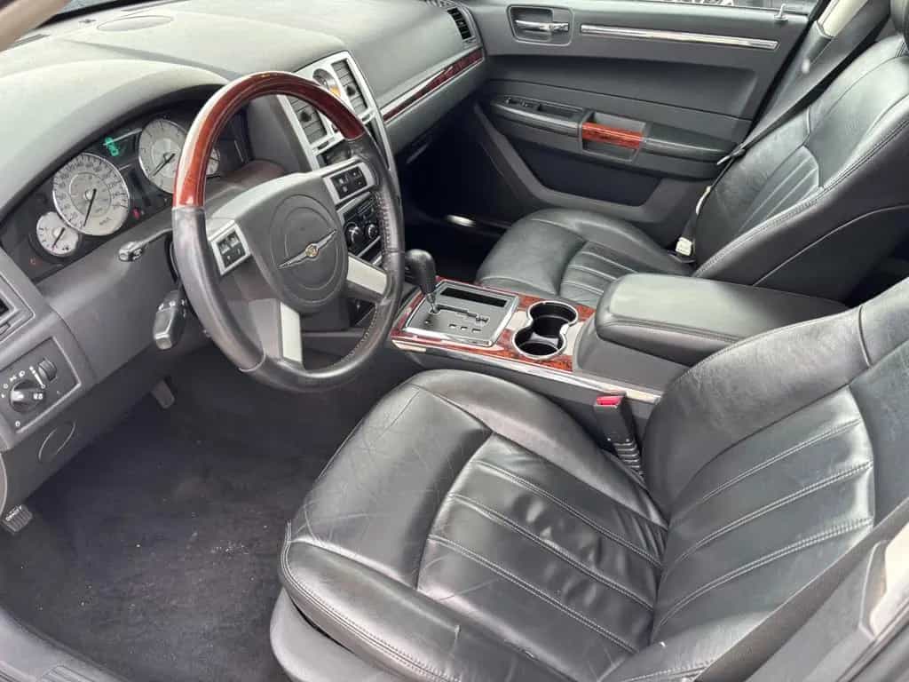 Chrysler 300C 3.0 CRD Touring BOSTON LEDER MEMO KAMERA SD 12/2009-photo-8