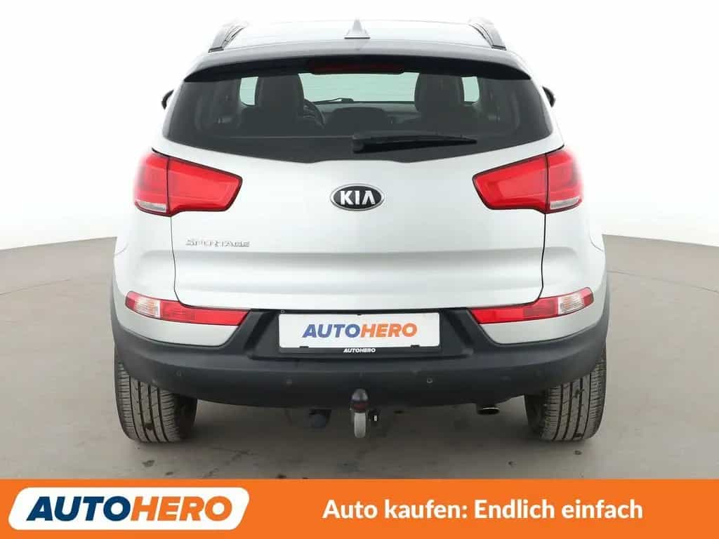 Kia Sportage 2.0 GDI Spirit 4WD Aut.*NAVI*XENON*CAM* 07/2015-photo-4