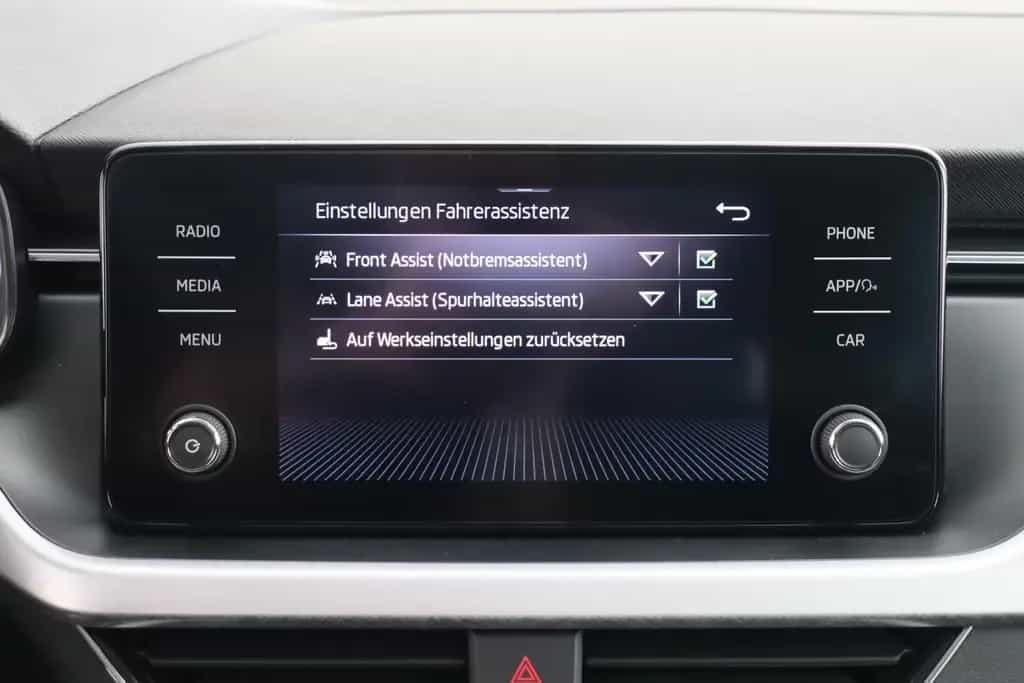 Skoda Kamiq TOUR 1.0TSI ANHÄNGERKUPPLUNG+APPLE/ANDROID 04/2023-photo-16