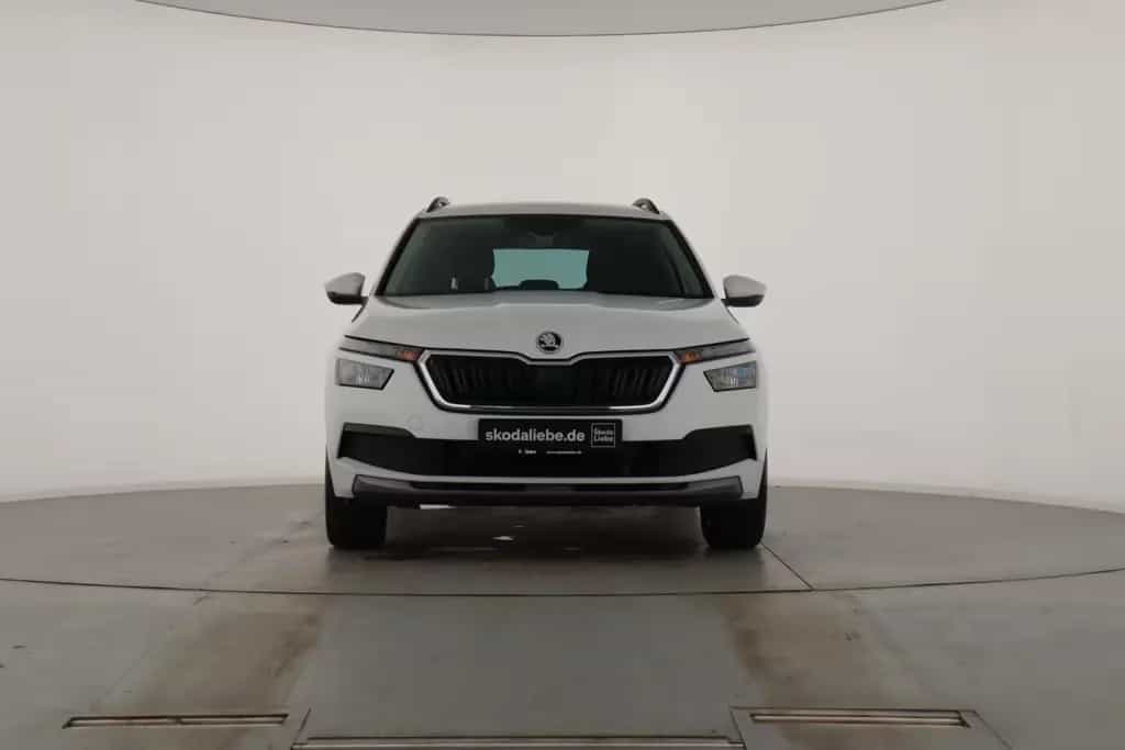 Skoda Kamiq TOUR 1.0TSI ANHÄNGERKUPPLUNG+APPLE/ANDROID 04/2023-photo-2