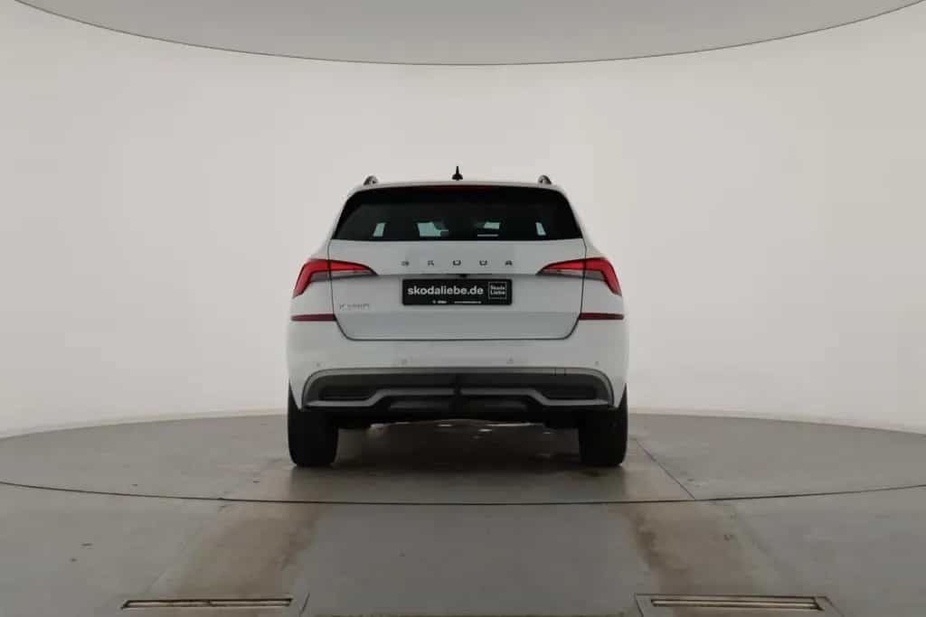 Skoda Kamiq TOUR 1.0TSI ANHÄNGERKUPPLUNG+APPLE/ANDROID 04/2023-photo-6
