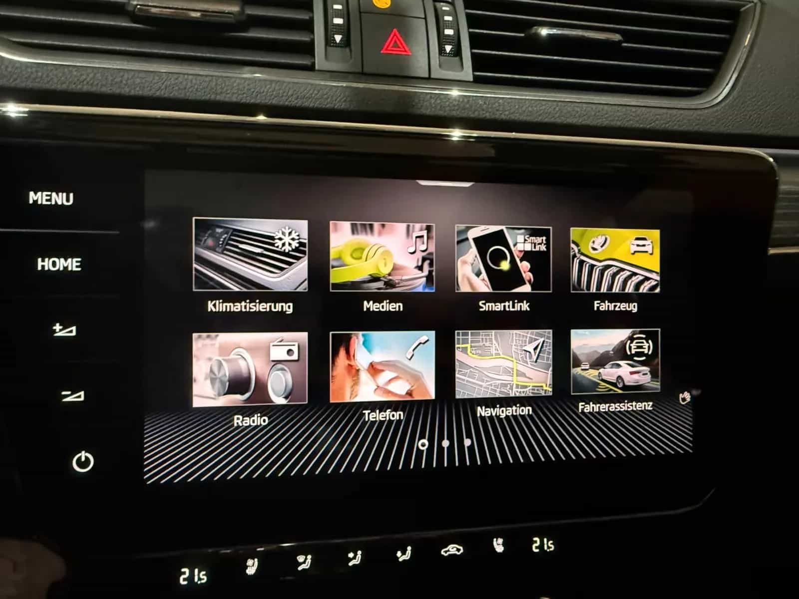Skoda Superb 11/2021-photo-34
