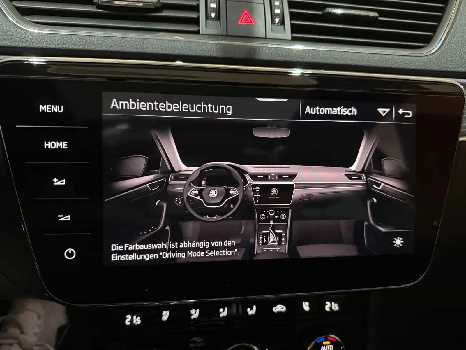 Skoda Superb 11/2021-photo-39