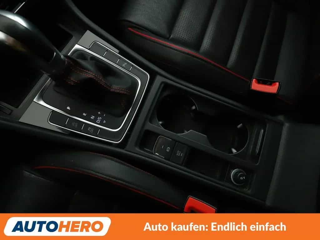 Volkswagen Golf VII 2.0 TSI GTI Performance BM Aut.*LED*ACC 09/2017-photo-21