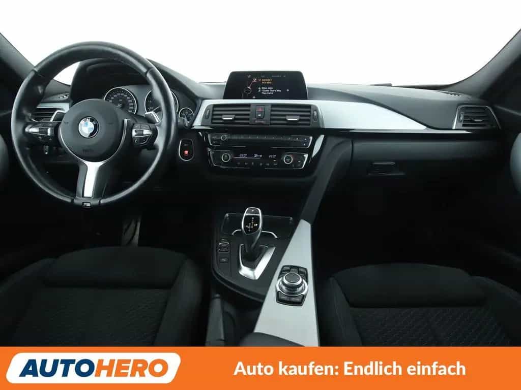 BMW 3 Series 340i xDrive M Sport Aut.*NAV*LED*ACC*CAM*PDC*AHK 06/2016-photo-11