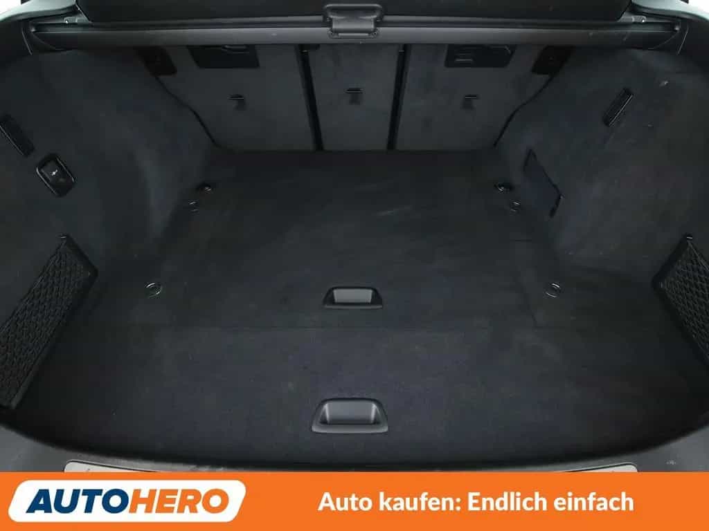 BMW 3 Series 340i xDrive M Sport Aut.*NAV*LED*ACC*CAM*PDC*AHK 06/2016-photo-17