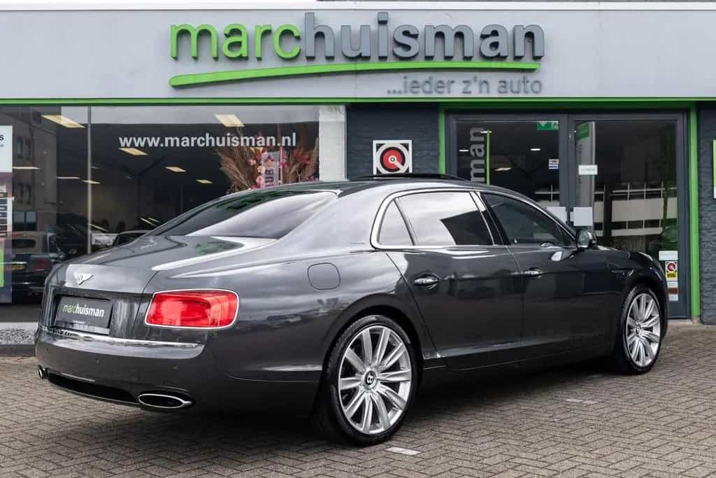 Bentley Flying Spur 6.0 W12 / CERAMIC / SUNROOF 01/2014-photo-1