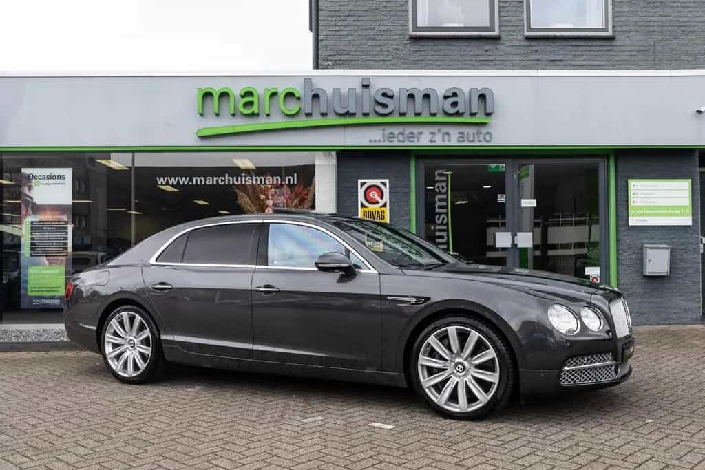 Bentley Flying Spur 6.0 W12 / CERAMIC / SUNROOF 01/2014-photo-5