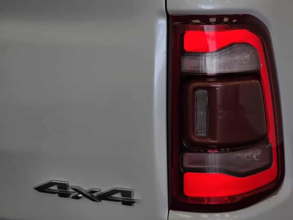 Dodge RAM 5.7 V8 HEMI LIMITED*Unfallfrei*RamBoxen 01/2020-photo-13
