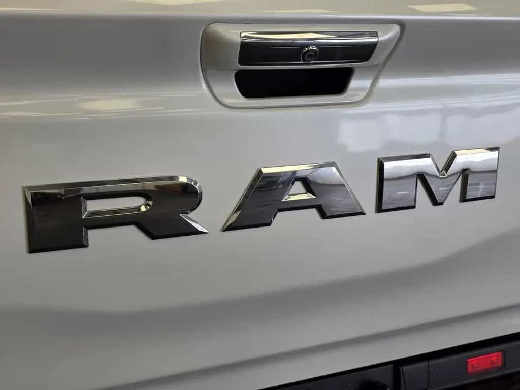 Dodge RAM 5.7 V8 HEMI LIMITED*Unfallfrei*RamBoxen 01/2020-photo-16