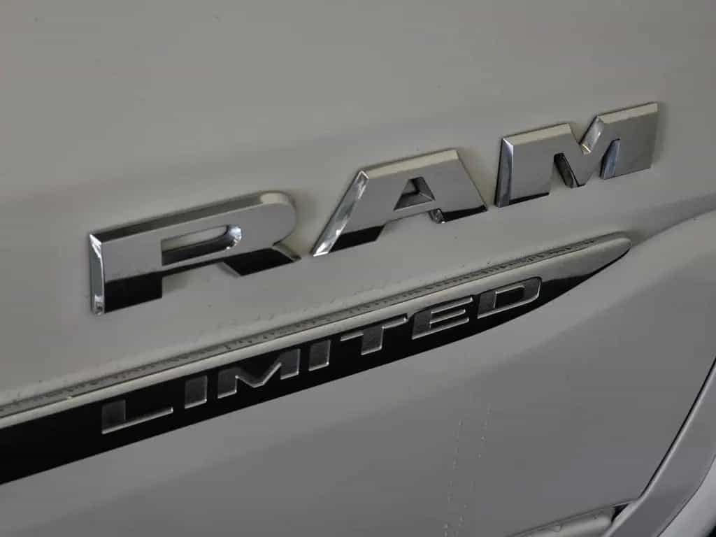 Dodge RAM 5.7 V8 HEMI LIMITED*Unfallfrei*RamBoxen 01/2020-photo-40