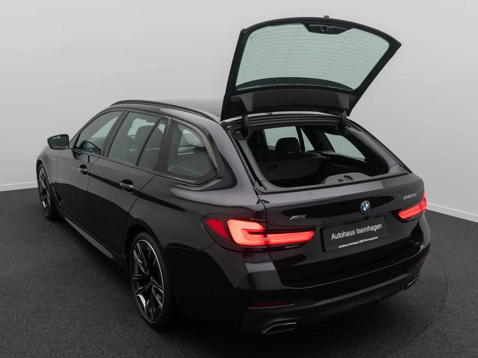 BMW 5 Series 540d xD Luxury Line Panorama H/K HUD Belüftung 11/2022-photo-12