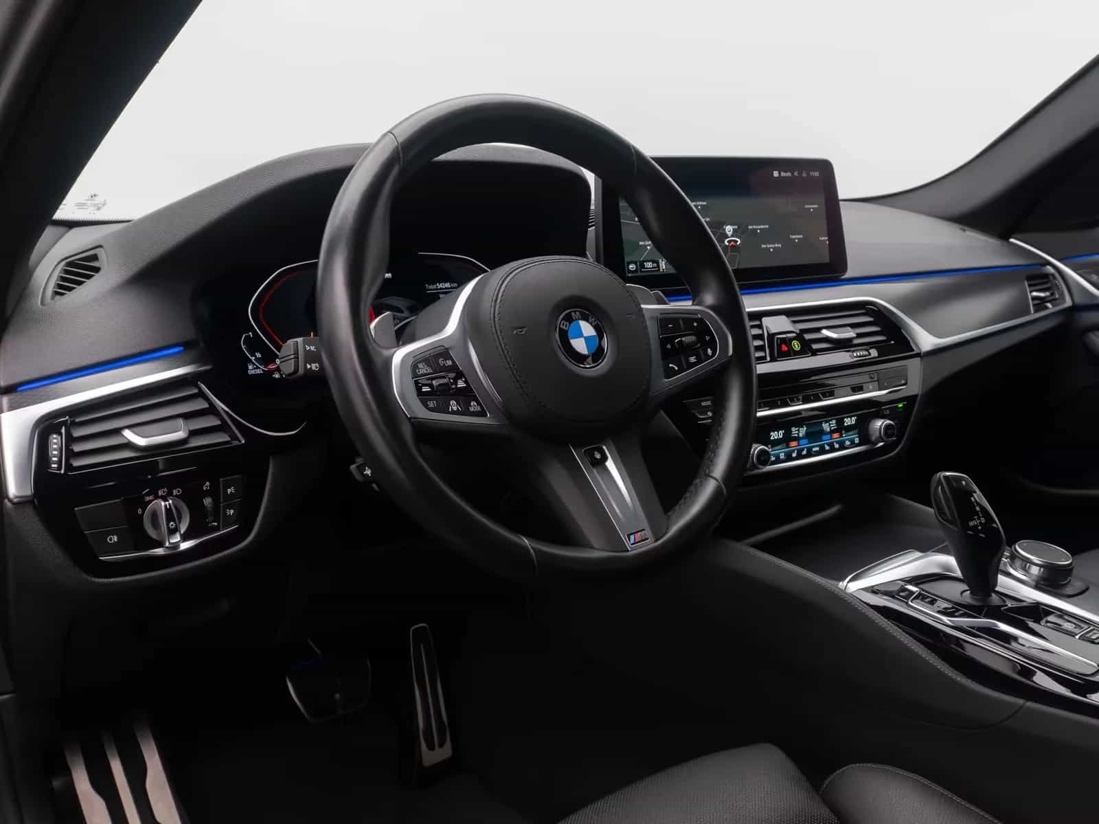 BMW 5 Series 540d xD Luxury Line Panorama H/K HUD Belüftung 11/2022-photo-20