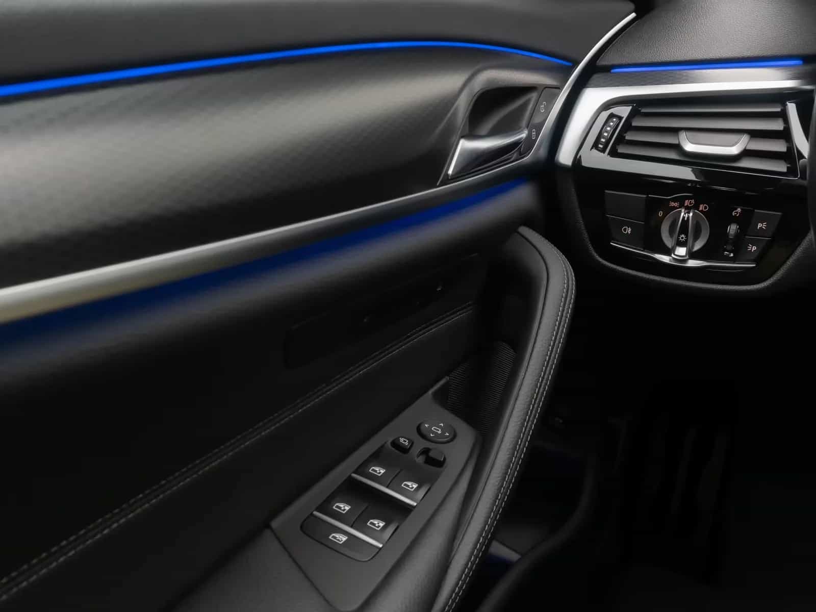 BMW 5 Series 540d xD Luxury Line Panorama H/K HUD Belüftung 11/2022-photo-32